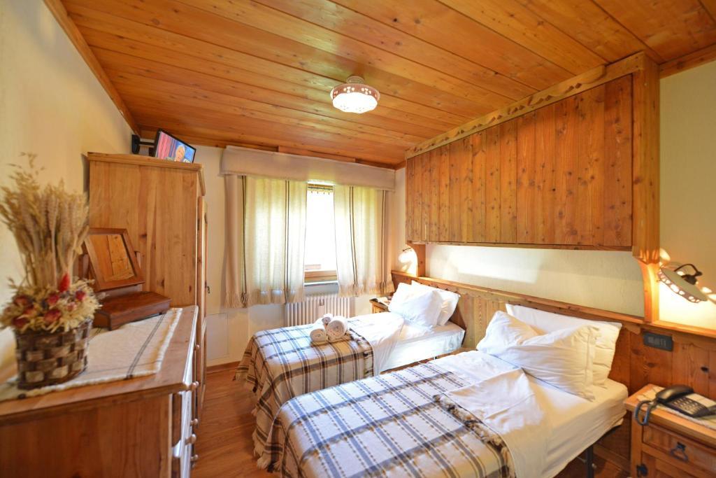 Affittacamere De Charme Jour Et Nuit Torgnon Kamer foto